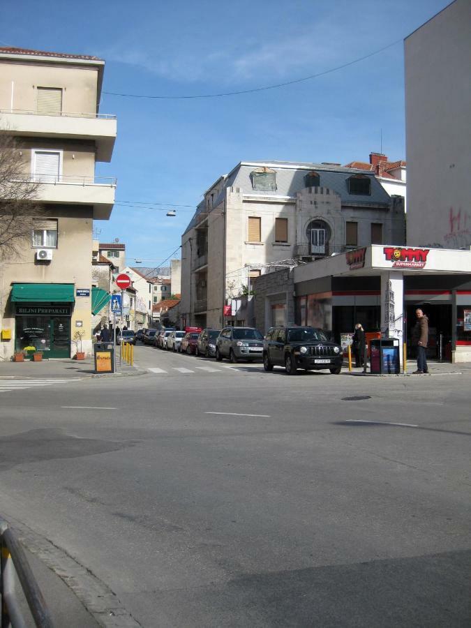 Split Studio A Priori Daire Dış mekan fotoğraf
