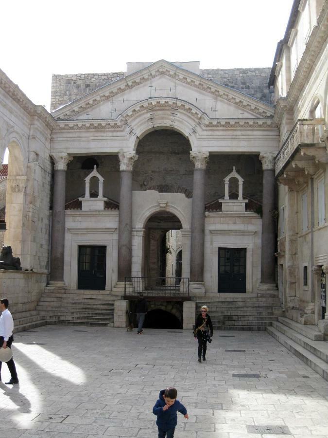 Split Studio A Priori Daire Dış mekan fotoğraf